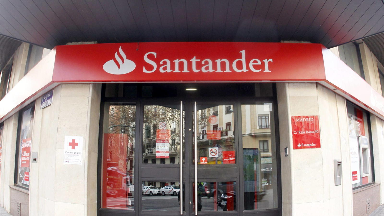 La UCO requiere documentos al Santander sobre un posible blanqueo de capitales en el HSBC La UCO requiere documentos al Santander sobre un posible blanqueo de capitales en el HSBC