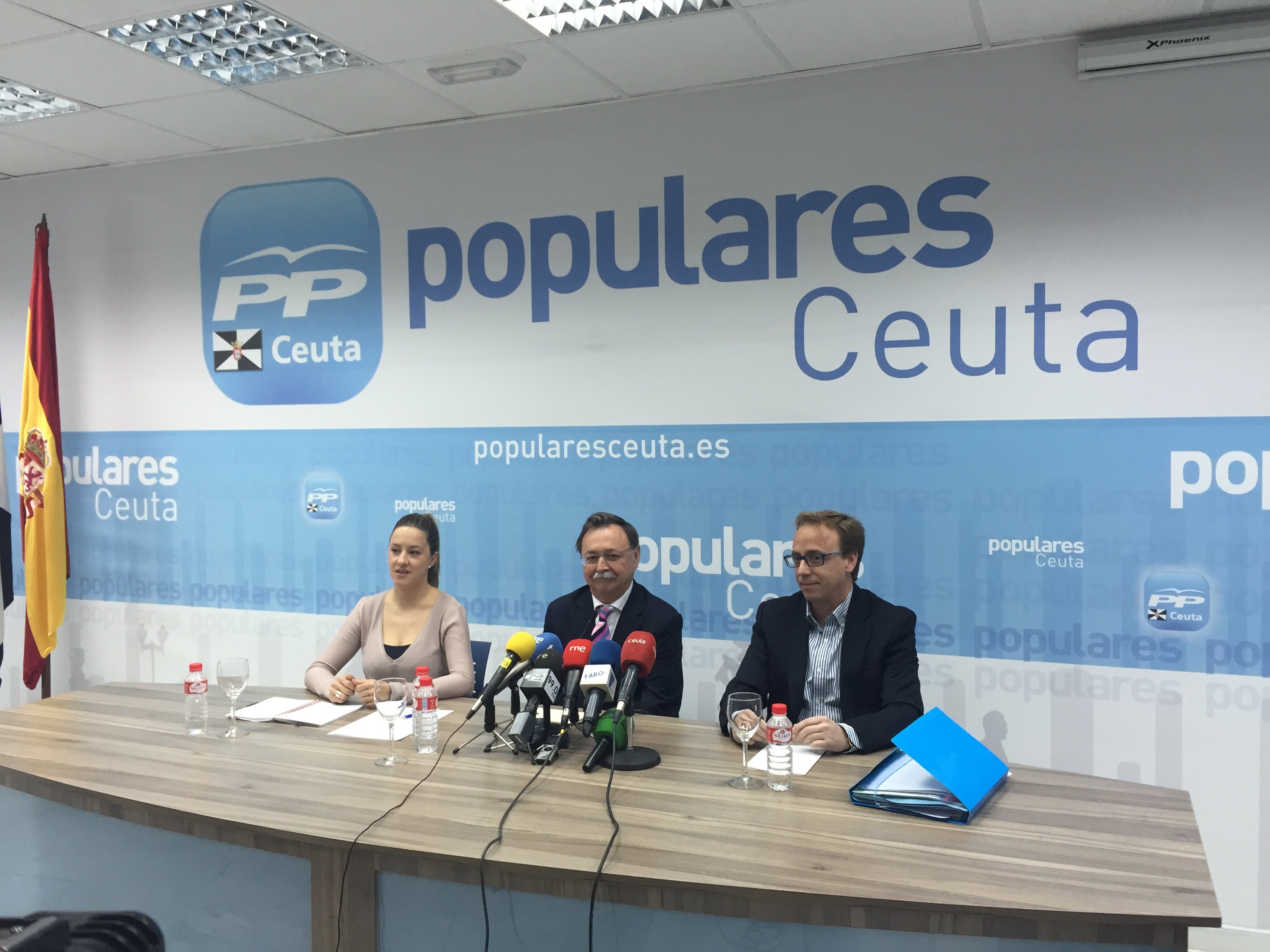 Mas de uno Ceuta 010416 Mas de uno Ceuta 010416