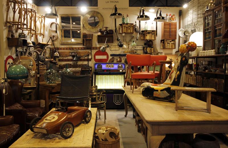 Ana Larrañaga: "En 'Feriarte' encontraremos todo tipo de objetos que van desde la arqueología hasta la pintura antigua" Ana Larrañaga: "En 'Feriarte' encontraremos todo tipo de objetos que van desde la arqueología hasta la pintura antigua"