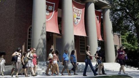 Universidad de Estados Unidos.