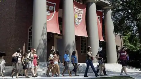 Universidad de Estados Unidos. Universidad de Estados Unidos.