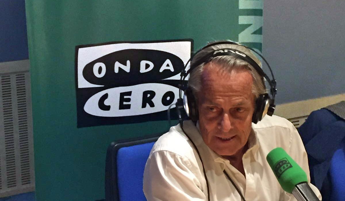 Eduardo Strauch: "Nos dimos cuenta de que la única manera de vivir era comernos la carne de nuestros amigos" Eduardo Strauch: "Nos dimos cuenta de que la única manera de vivir era comernos la carne de nuestros amigos"