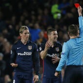 Fernando Torres, expulsado durante el Barcelona - Atlético de Madrid