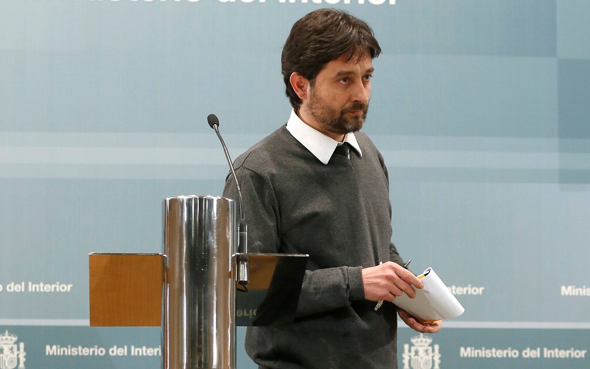 Mayoral rechaza comentar la protesta contra Felipe González: "Cada vez tengo menos opiniones sobre él" Mayoral rechaza comentar la protesta contra Felipe González: "Cada vez tengo menos opiniones sobre él"