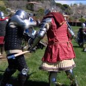 Manzanares el Real vuelve a la Edad Media con un combate medieval 