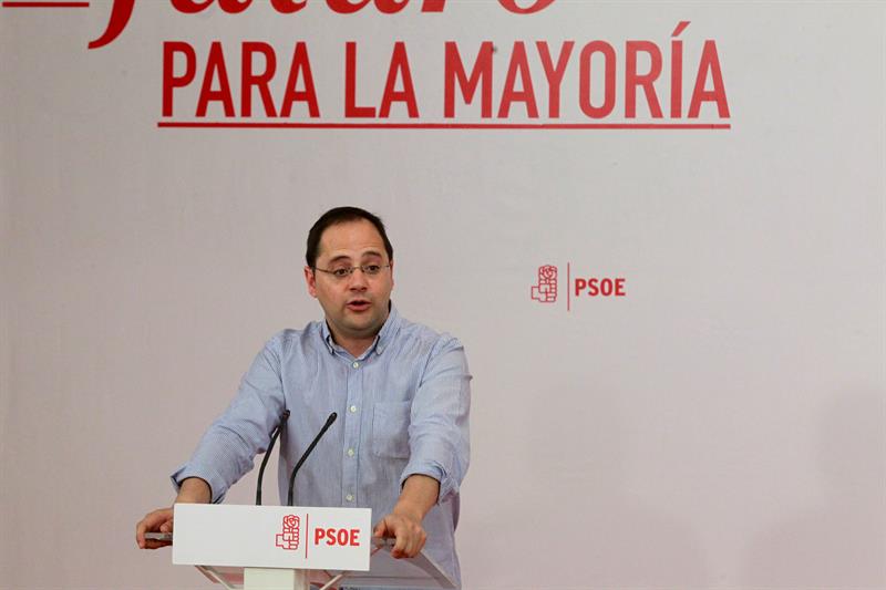 El PSOE asegura que alcanzará acuerdos de Estado con el PP, pero "nunca" formará Gobierno El PSOE asegura que alcanzará acuerdos de Estado con el PP, pero "nunca" formará Gobierno