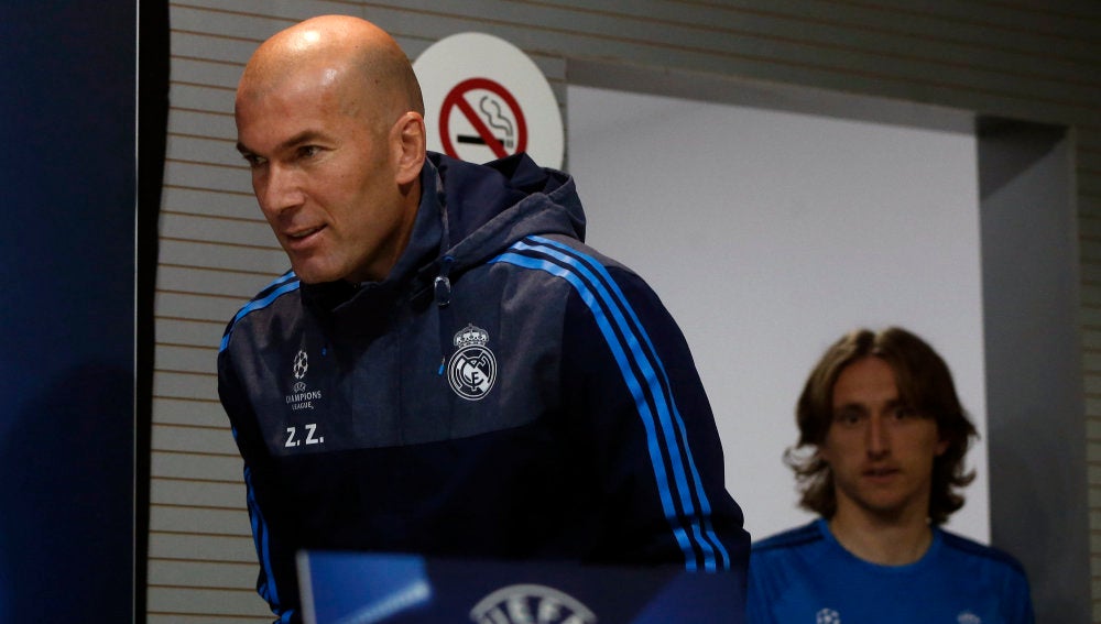 Zidane, a su llegada a la rueda de prensa