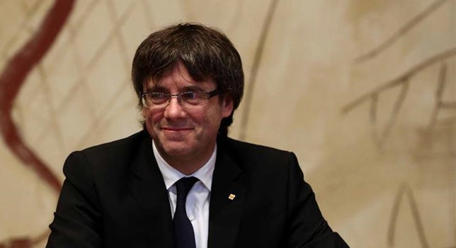 Personas físicas: El "polémico" tuit de Puigdemont sobre la final de la Copa del Rey Personas físicas: El "polémico" tuit de Puigdemont sobre la final de la Copa del Rey