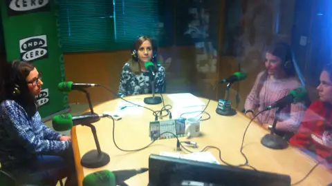 Susana Pedreira - Alumnos colegio San Narciso de Marín Visita escolar a la radio