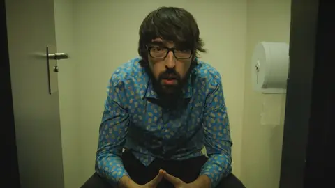 Quique Peinado en un vídeo de La Cisterna Quique Peinado en un vídeo de La Cisterna