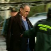 La Guardia Civil detiene a Mario Conde