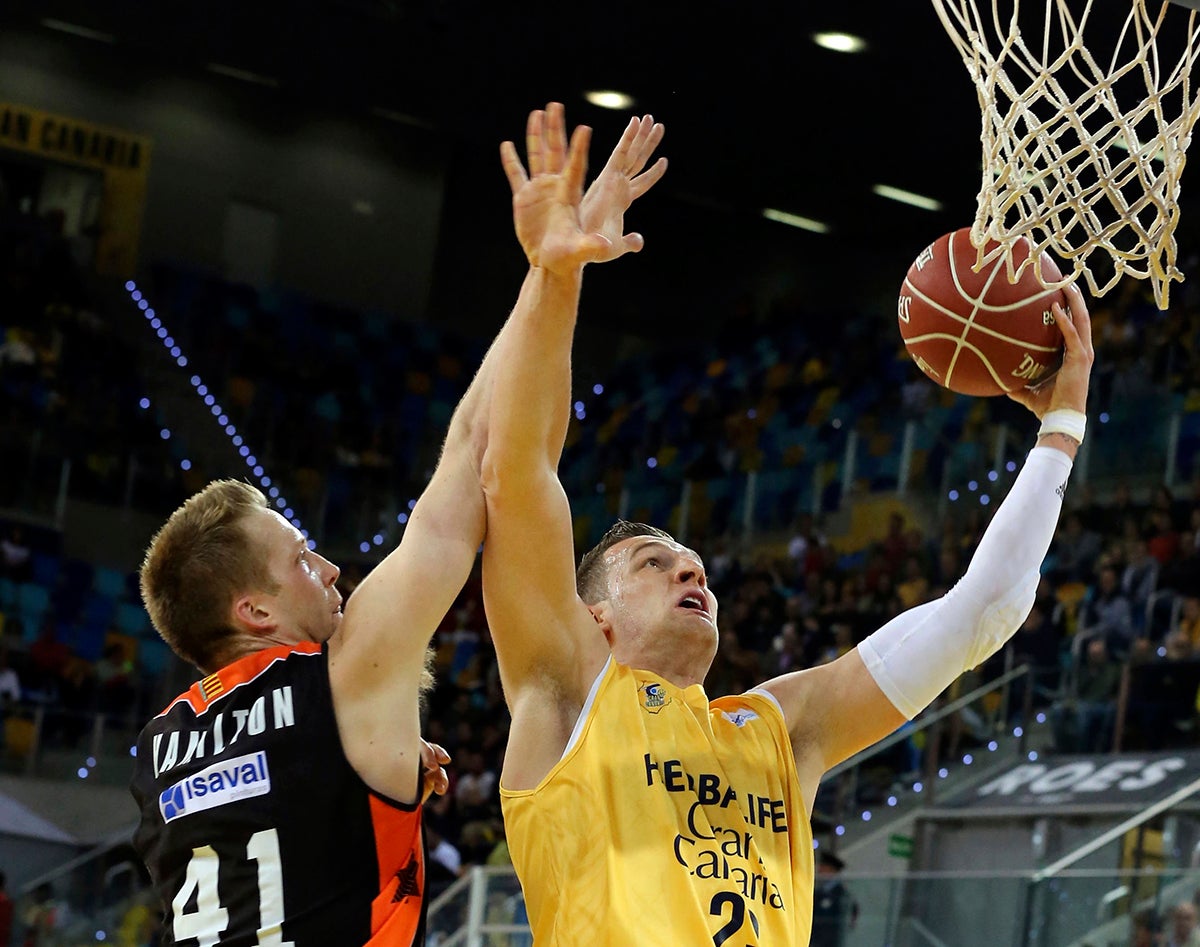Baloncesto: El Valencia recupera sensaciones a base de puntos Baloncesto: El Valencia recupera sensaciones a base de puntos