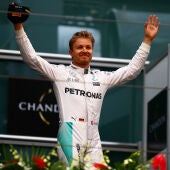 Rosberg celebra su victoria en China