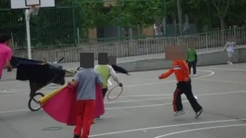 Actividades taurinas en el colegio público CEIP Camón Aznar Actividades taurinas en el colegio público CEIP Camón Aznar