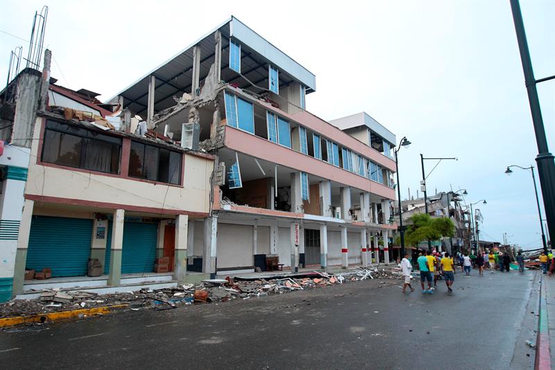 El dolor y solidaridad de los oyentes de Más de uno por el terremoto de Ecuador El dolor y solidaridad de los oyentes de Más de uno por el terremoto de Ecuador