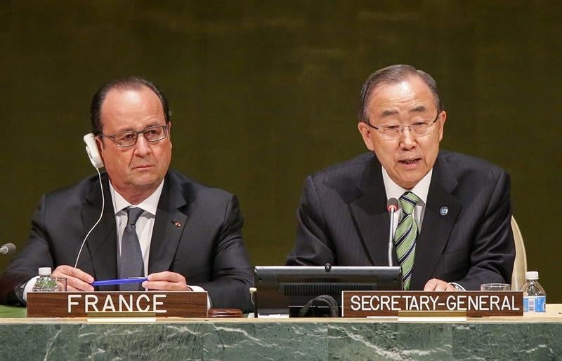 Los líderes mundiales comienzan a firmar el Acuerdo de París sobre clima Los líderes mundiales comienzan a firmar el Acuerdo de París sobre clima