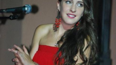 Bel&eacute;n Vega