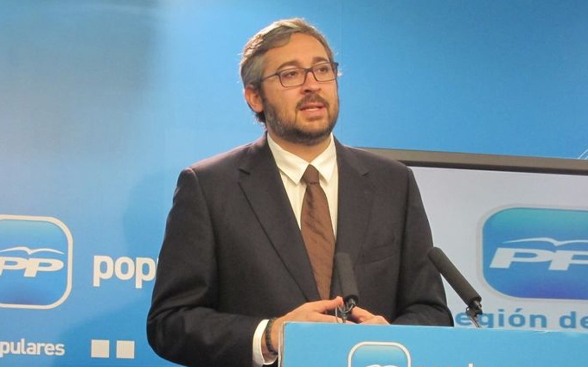 Víctor Martínez: "Ciudadanos está siendo injusto e incoherente, defienden en Murcia lo contrario que en Andalucía" Víctor Martínez: "Ciudadanos está siendo injusto e incoherente, defienden en Murcia lo contrario que en Andalucía"