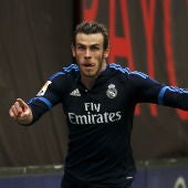 Gareth Bale celebra su gol en Vallecas