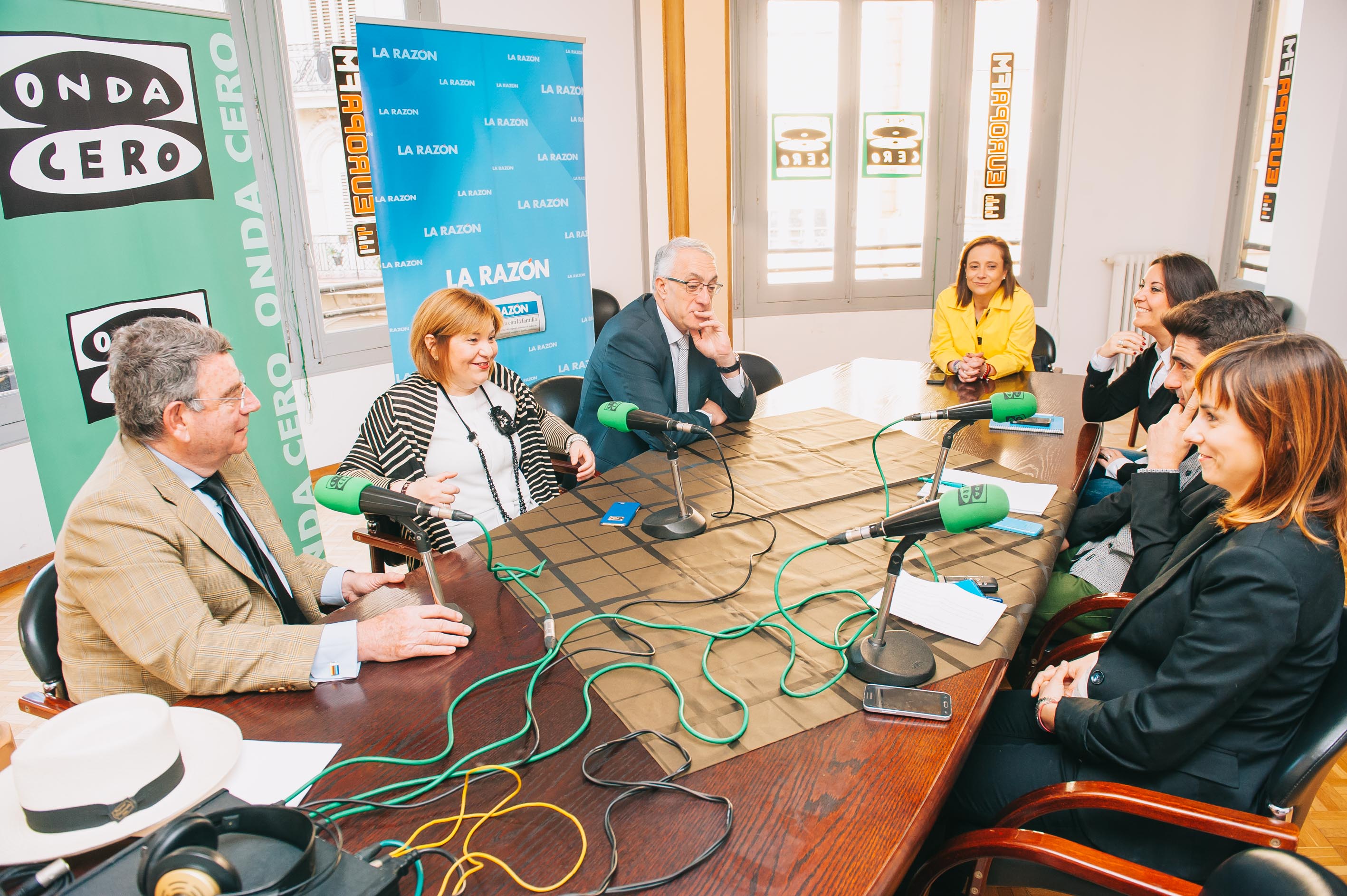 La Presidenta del Partido Popular en la Comunitat Valenciana en los desayunos de Onda Cero y La Razón. La Presidenta del Partido Popular en la Comunitat Valenciana en los desayunos de Onda Cero y La Razón.