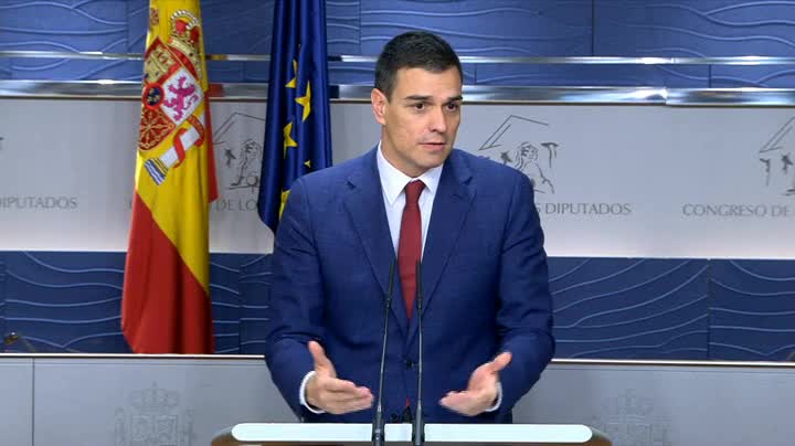 Sánchez y Colau se reunieron días antes de la ronda de consultas del Rey Sánchez y Colau se reunieron días antes de la ronda de consultas del Rey
