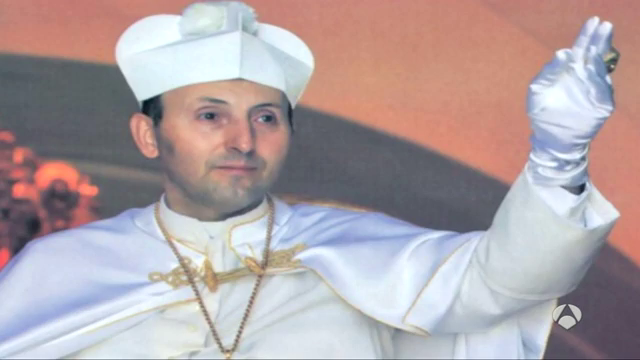 El "papa" de El Palmar de Troya abandona la secta por "pérdida de fe" El "papa" de El Palmar de Troya abandona la secta por "pérdida de fe"