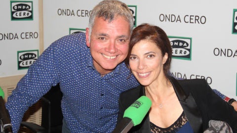 La actriz Maribel Verd&uacute; durante su entrevista en Onda Cero con Juan Ram&oacute;n Lucas