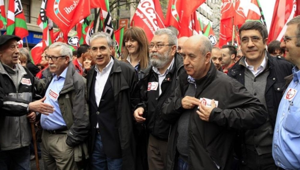 Ignacio Fernández Toxo y Cándido Méndez, en la marcha por el Día del Trabajo de 2014