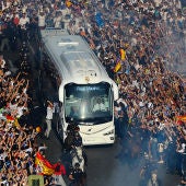 Llegada del Real Madrid al Santiago Bernabéu