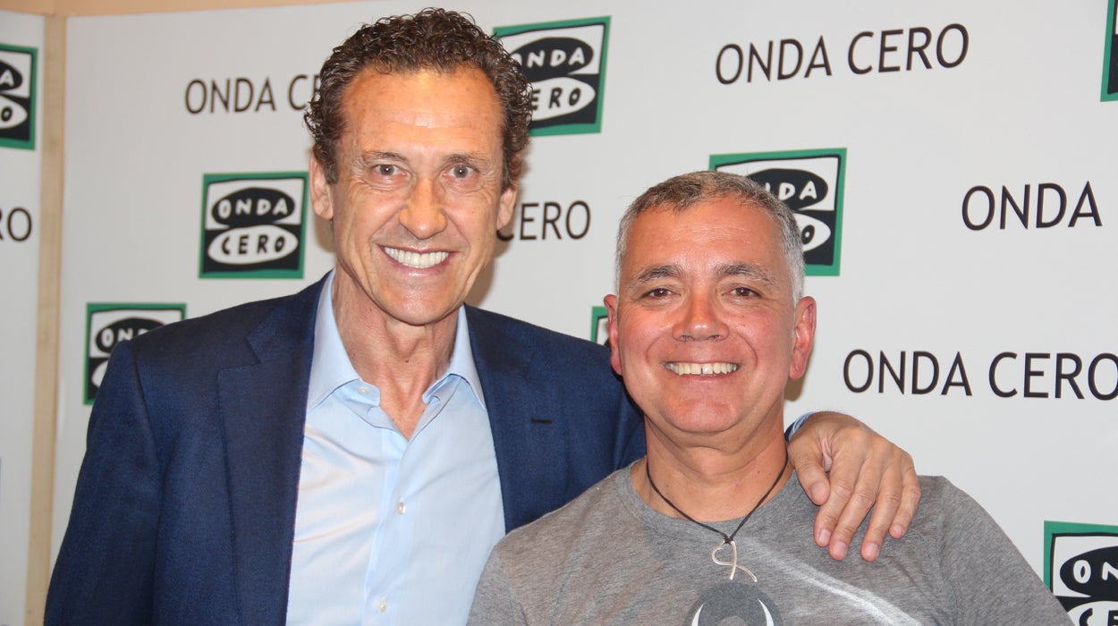Valdano: "Da la sensación de que hay un dios del fútbol que se muere de la risa en alguna parte" Valdano: "Da la sensación de que hay un dios del fútbol que se muere de la risa en alguna parte"
