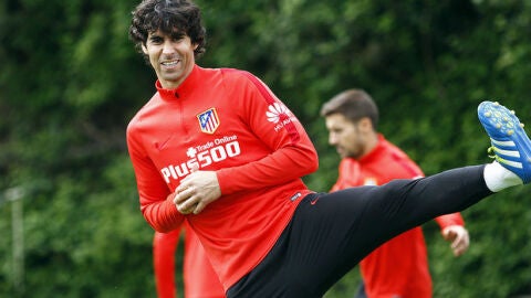 Tiago, en un entrenamiento con el Atl&eacute;tico