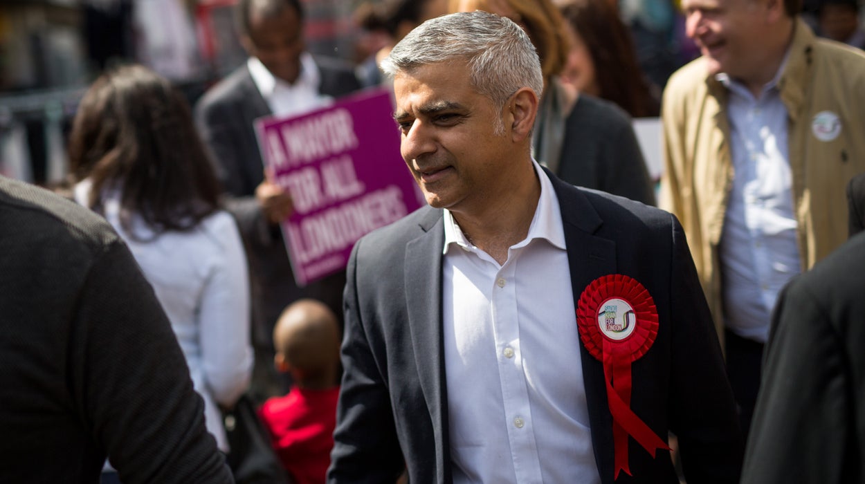 Khan: "Quiero que cada londinense tenga la oportunidad que esta ciudad me dio a mí" Khan: "Quiero que cada londinense tenga la oportunidad que esta ciudad me dio a mí"