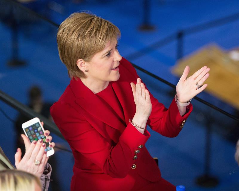 La opción de seguir en la UE gana en Escocia por amplia mayoría La opción de seguir en la UE gana en Escocia por amplia mayoría