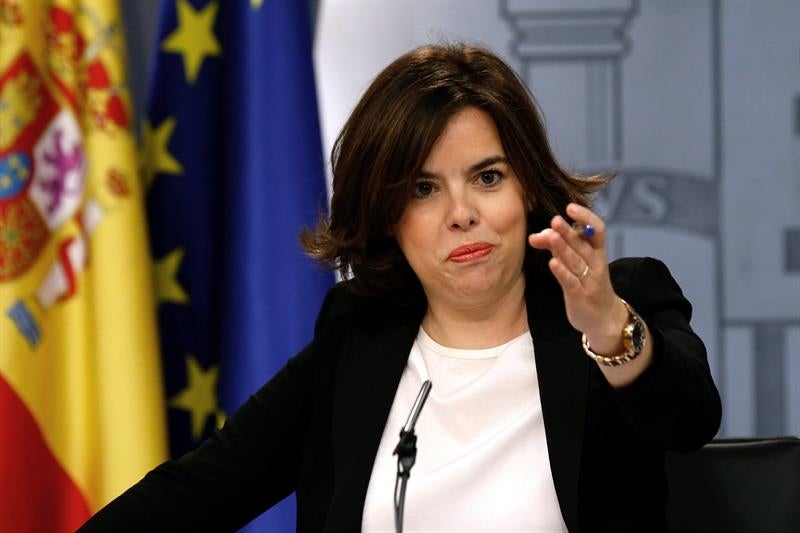 Santamaría no cree que Dancausa tenga que dimitir tras la polémica con las esteladas Santamaría no cree que Dancausa tenga que dimitir tras la polémica con las esteladas