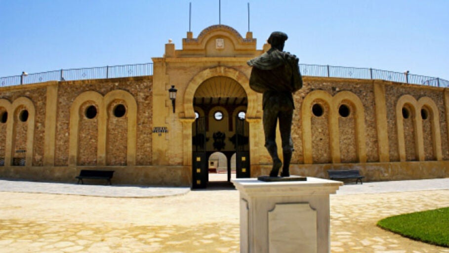 Plaza de toros de Vera