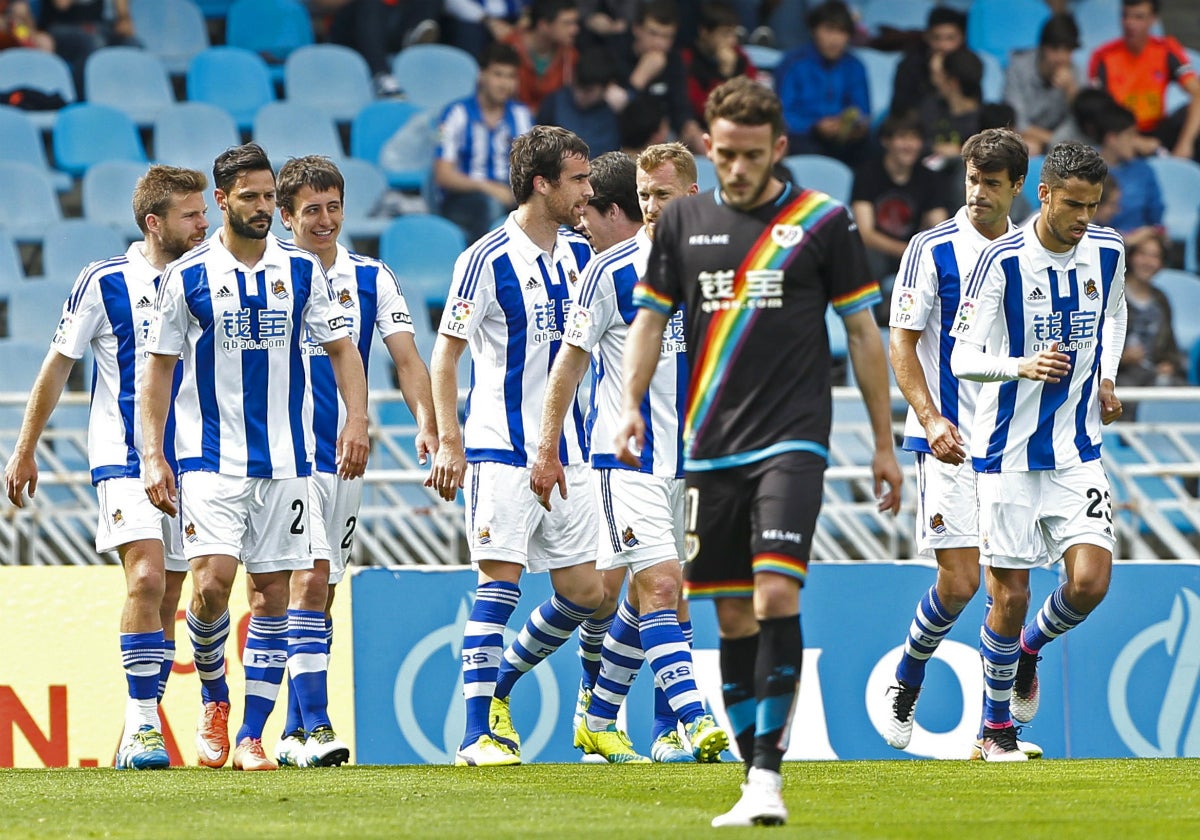 El Rayo Vallecano cae en Anoeta y se complica mucho la permanencia El Rayo Vallecano cae en Anoeta y se complica mucho la permanencia