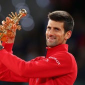 Djokovic levanta el trofeo del Mutua Madrid Open