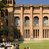 Universidad de Barcelona Universidad de Barcelona