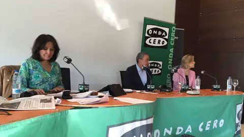 Francisco Martínez-Cosentino y Lorena González Teruel en Te doy mi palabra Francisco Martínez-Cosentino y Lorena González Teruel en Te doy mi palabra
