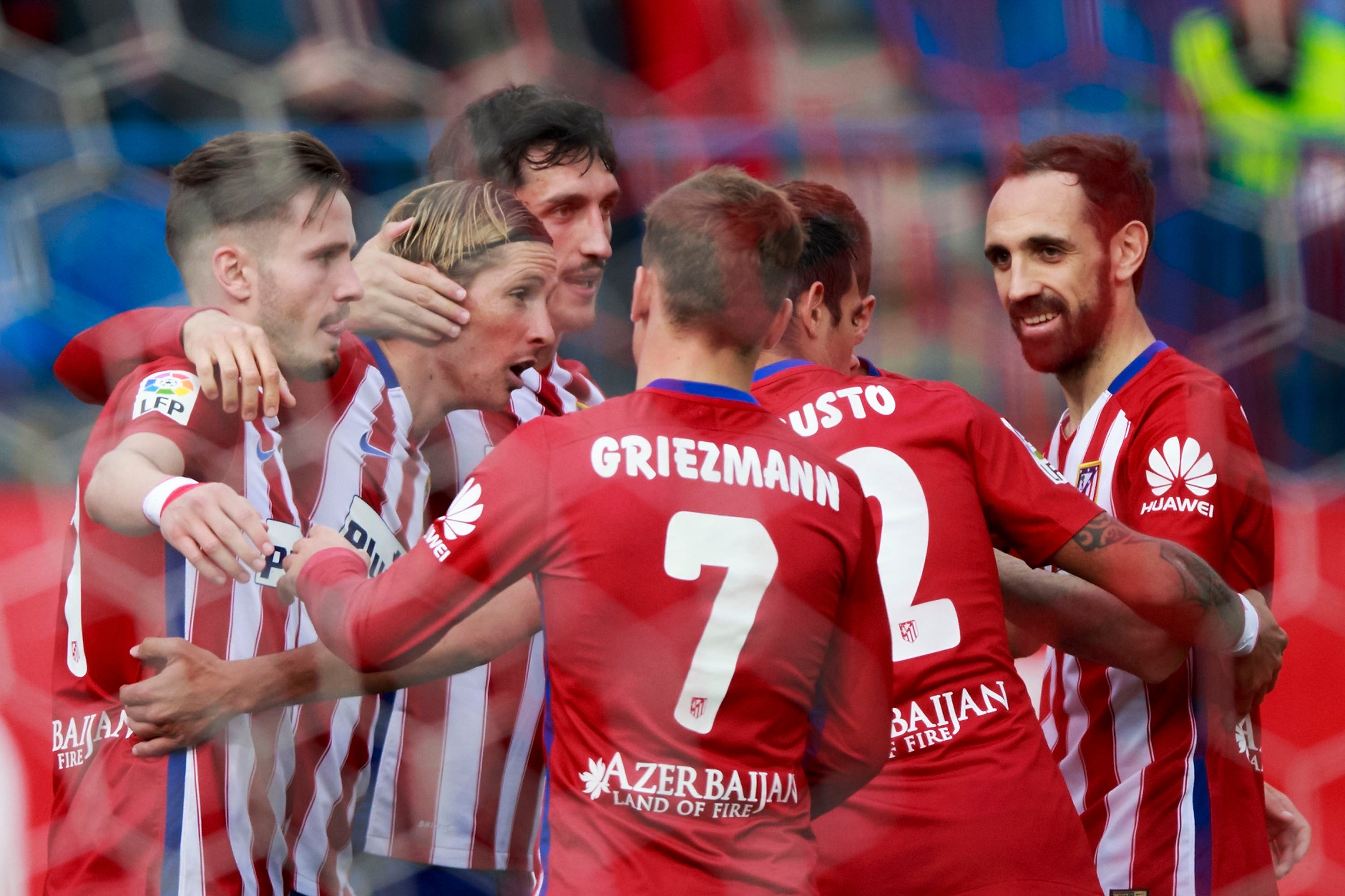 Atlético de Madrid 2 - 0 Celta. El Atlético se conforma con el tercer puesto de Liga Atlético de Madrid 2 - 0 Celta. El Atlético se conforma con el tercer puesto de Liga