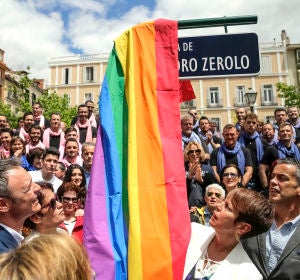 Inauguración de la plaza de Pedro Zerolo Inauguración de la plaza de Pedro Zerolo