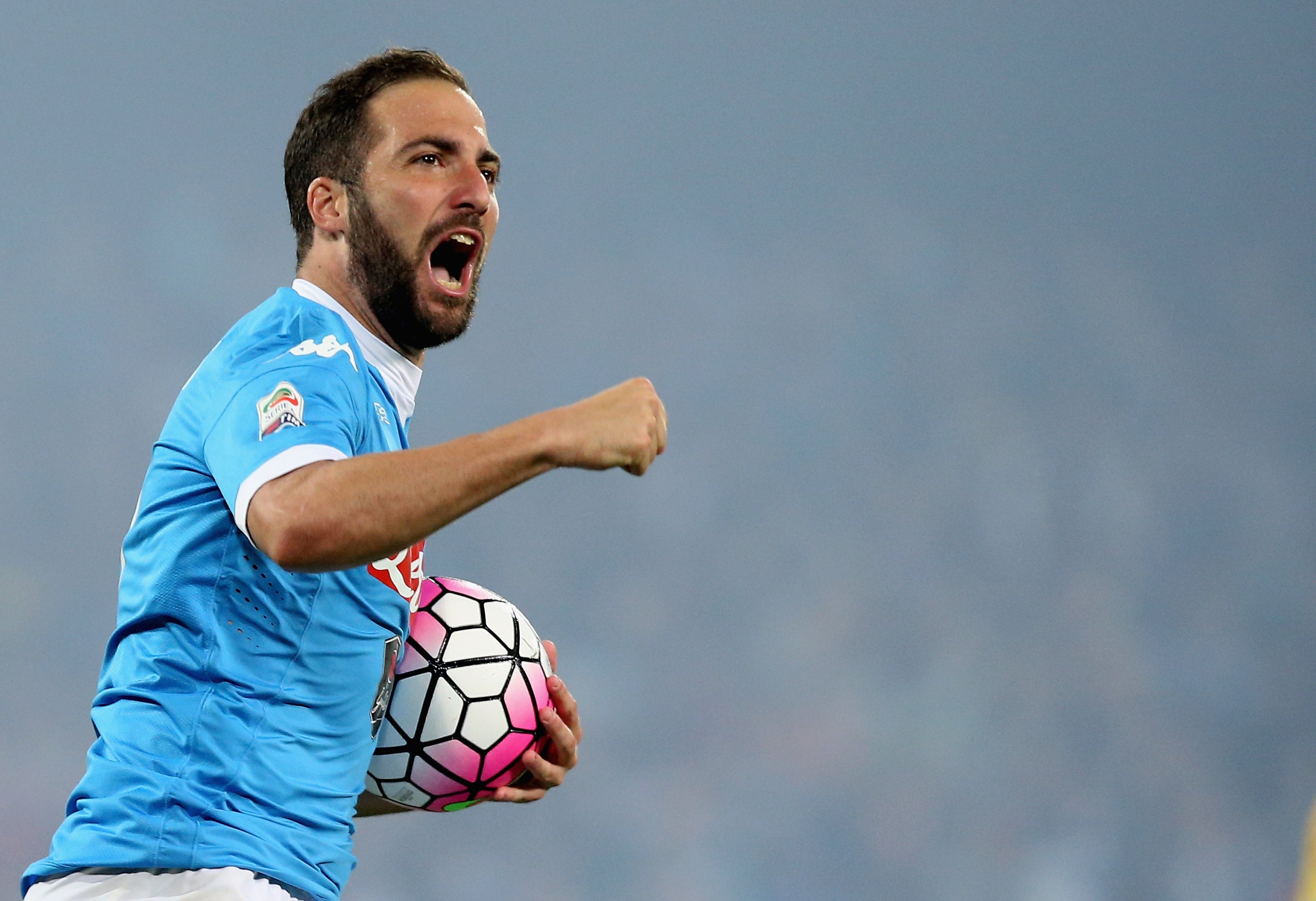 Higuaín se convierte en el máximo goleador histórico de la Serie A con 36 goles Higuaín se convierte en el máximo goleador histórico de la Serie A con 36 goles