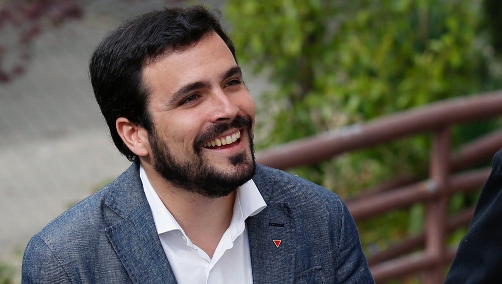 Alberto Garzón sigue siendo el líder mejor valorado Alberto Garzón sigue siendo el líder mejor valorado