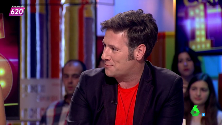 La Mesa de Redacción se llena de "voces" gracias a Carlos Latre La Mesa de Redacción se llena de "voces" gracias a Carlos Latre
