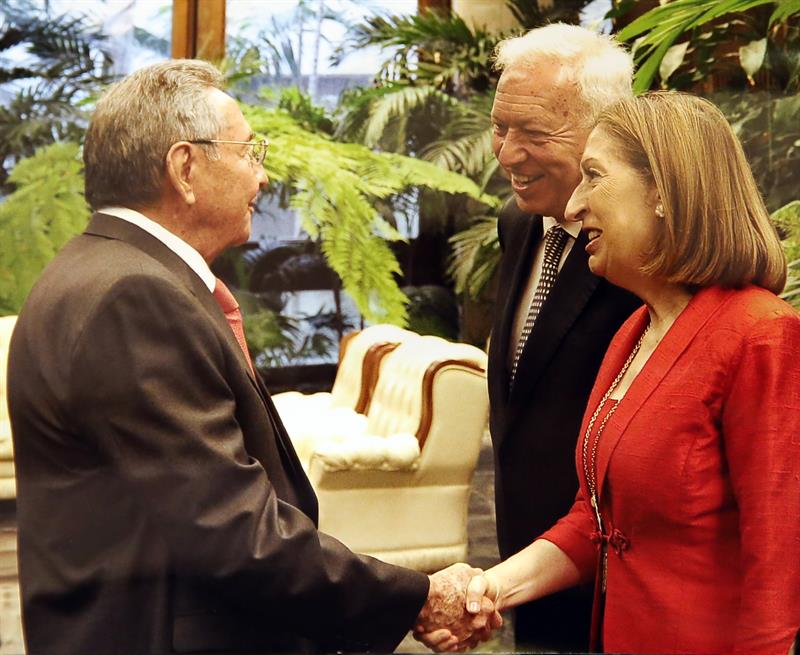 Margallo destaca la "gran cordialidad" de la reunión con Raúl Castro en La Habana Margallo destaca la "gran cordialidad" de la reunión con Raúl Castro en La Habana
