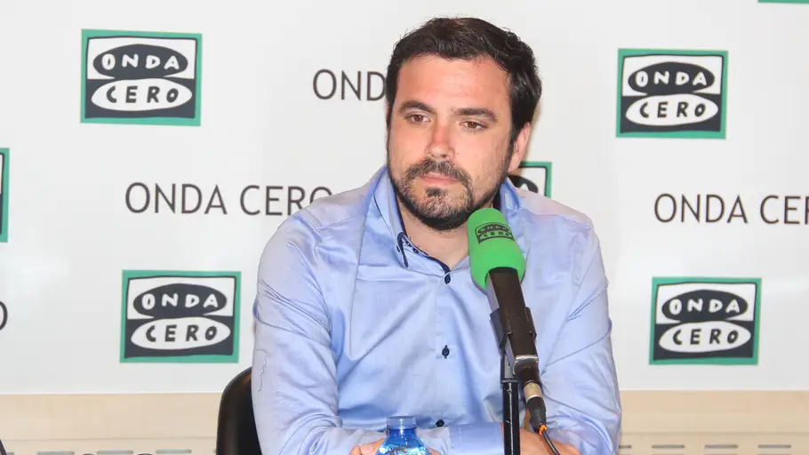 Alberto Garzón en Onda Cero El líder de Izquierda Unida, Alberto Garzón, durante una entrevista en Onda Cero