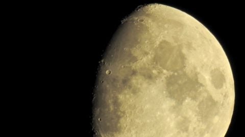 Imagen de la luna 