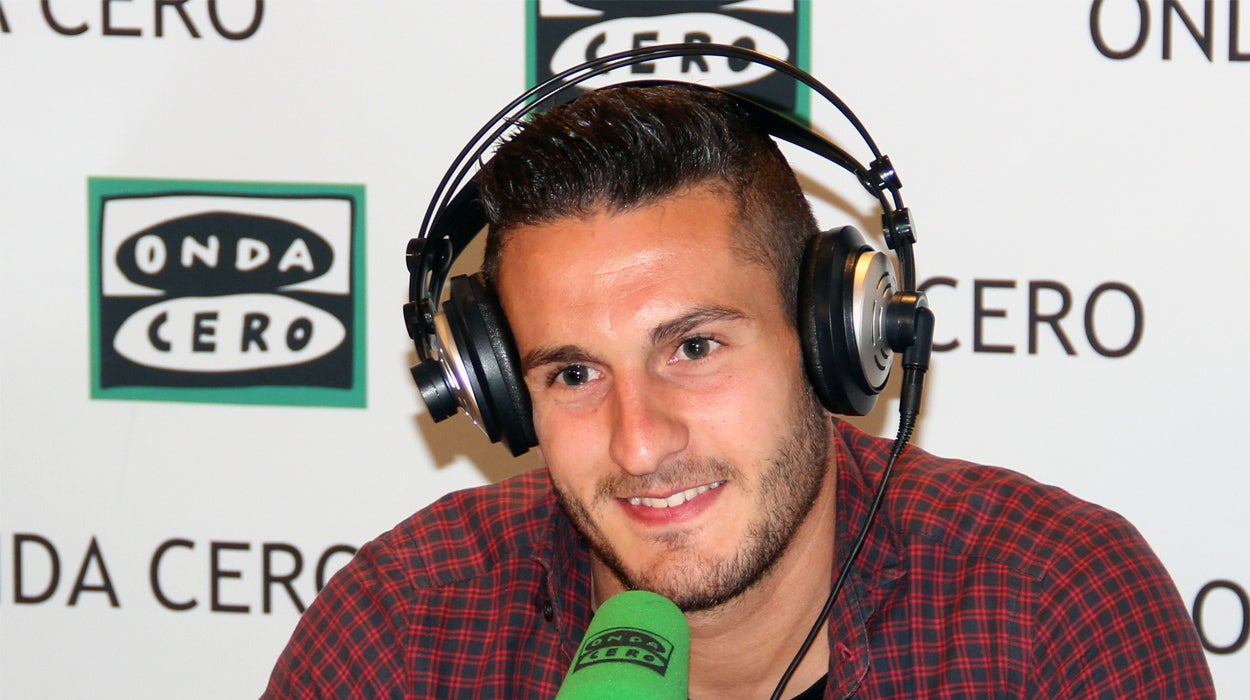 Koke: "No me importa el dinero, soy feliz en mi casa jugando en el equipo que me ha criado desde pequeñito" Koke: "No me importa el dinero, soy feliz en mi casa jugando en el equipo que me ha criado desde pequeñito"