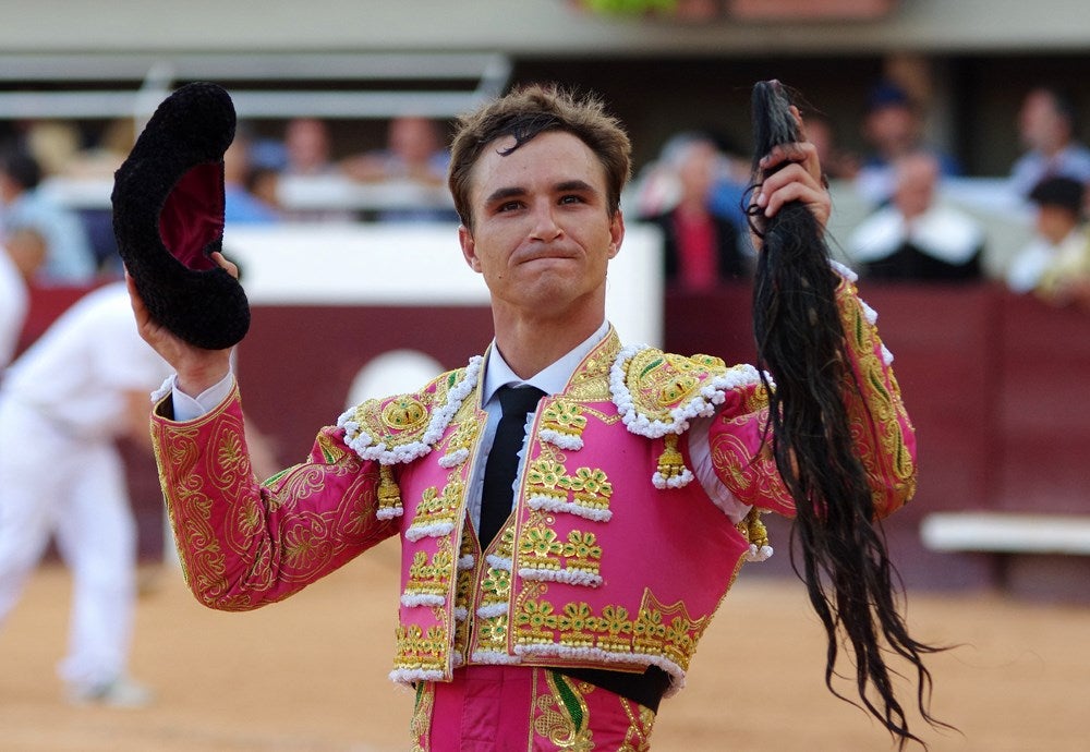 Aquí en la Onda Navarra. "Va por ustedes". 17/05/2016 Aquí en la Onda Navarra. "Va por ustedes". 17/05/2016
