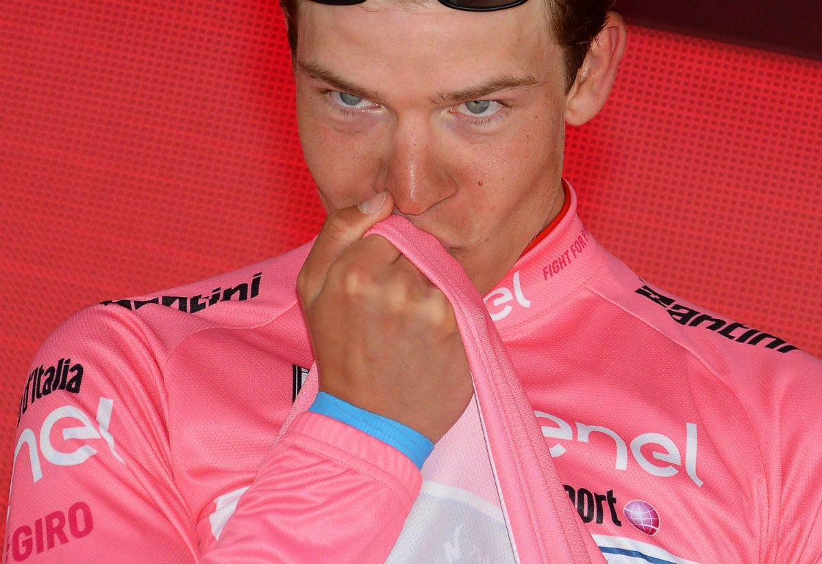 Diego Ulissi gana la undécima etapa del Giro de Italia y Jungels mantiene la 'maglia rosa' Diego Ulissi gana la undécima etapa del Giro de Italia y Jungels mantiene la 'maglia rosa'
